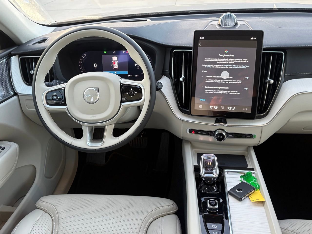 New 2026 Volvo XC60 B5 Ultra w/ Protection Package Premier image 11