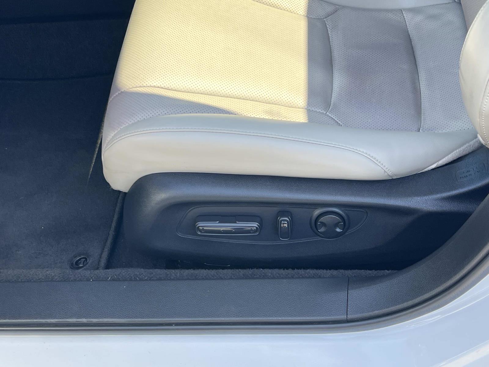 Certified 2023 Honda Accord EX-L image 18