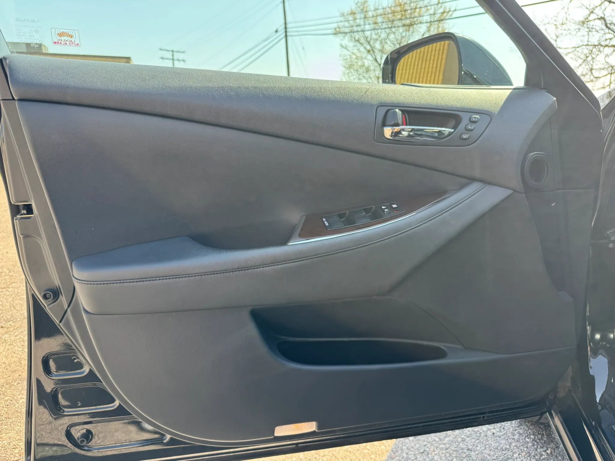 Used 2011 Lexus ES 350 FWD image 27