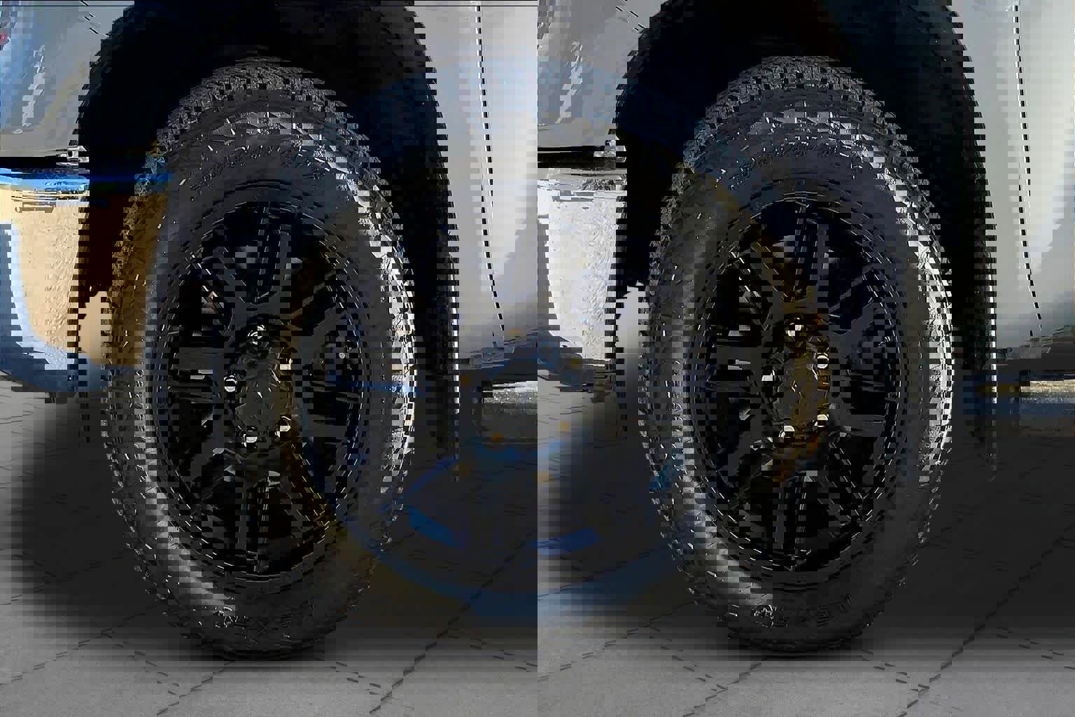 Used 2021 Toyota Tundra SR5 w/ SR5 Leather Package RWD image 11