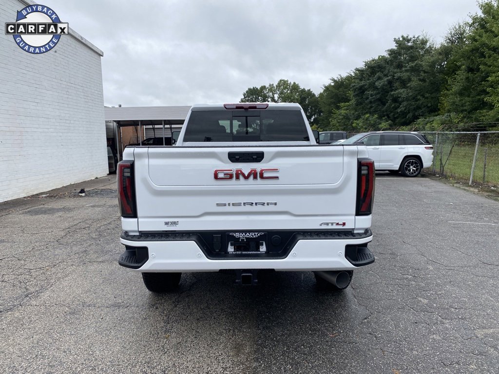 Used 2025 GMC Sierra 2500 AT4 image 3