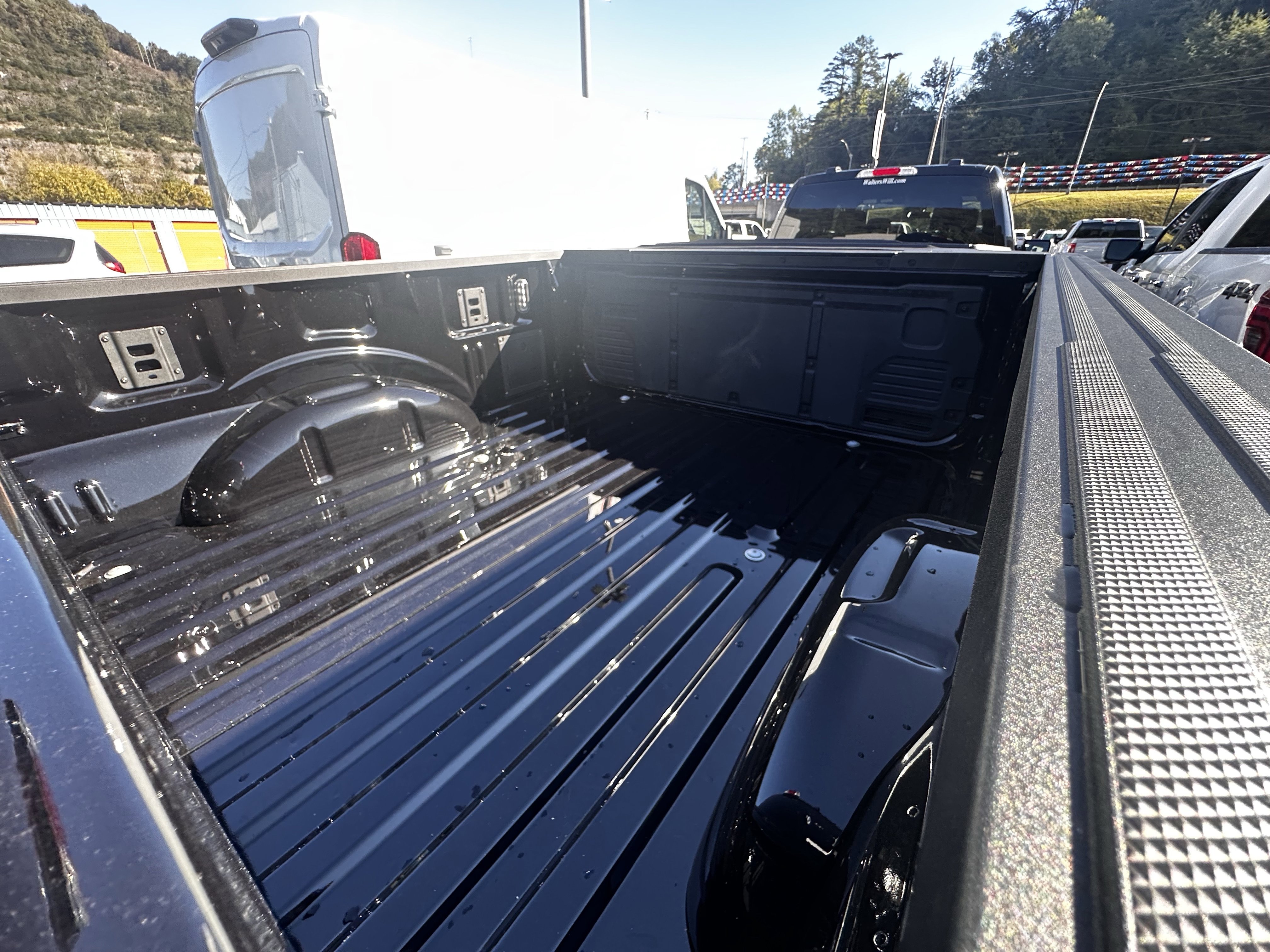 New 2025 Ford F150 XLT w/ Equipment Group 301A Standard image 14