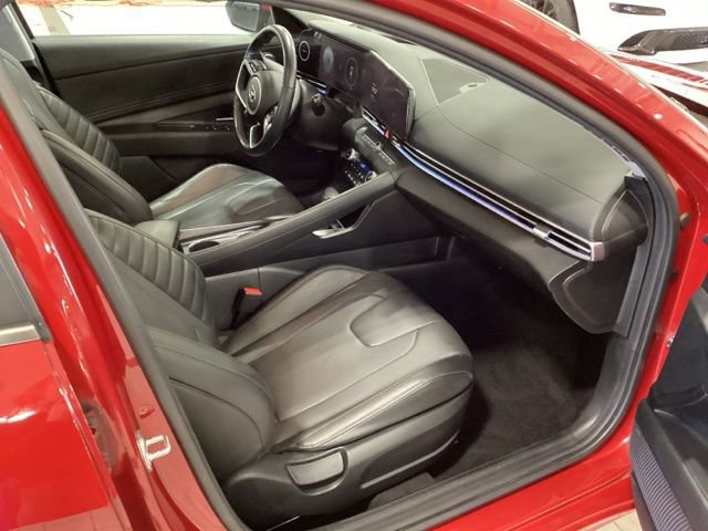 Used 2023 Hyundai Elantra Limited w/ Cargo Package image 20
