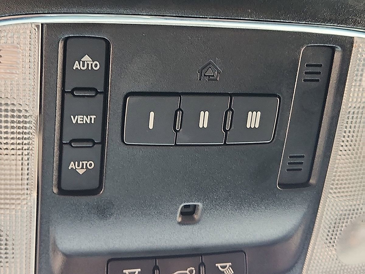 Used 2019 Jeep Grand Cherokee Trailhawk AWD/4WD image 10