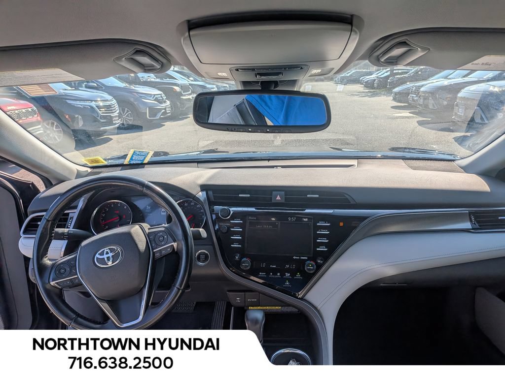 Used 2019 Toyota Camry XSE FWD image 6