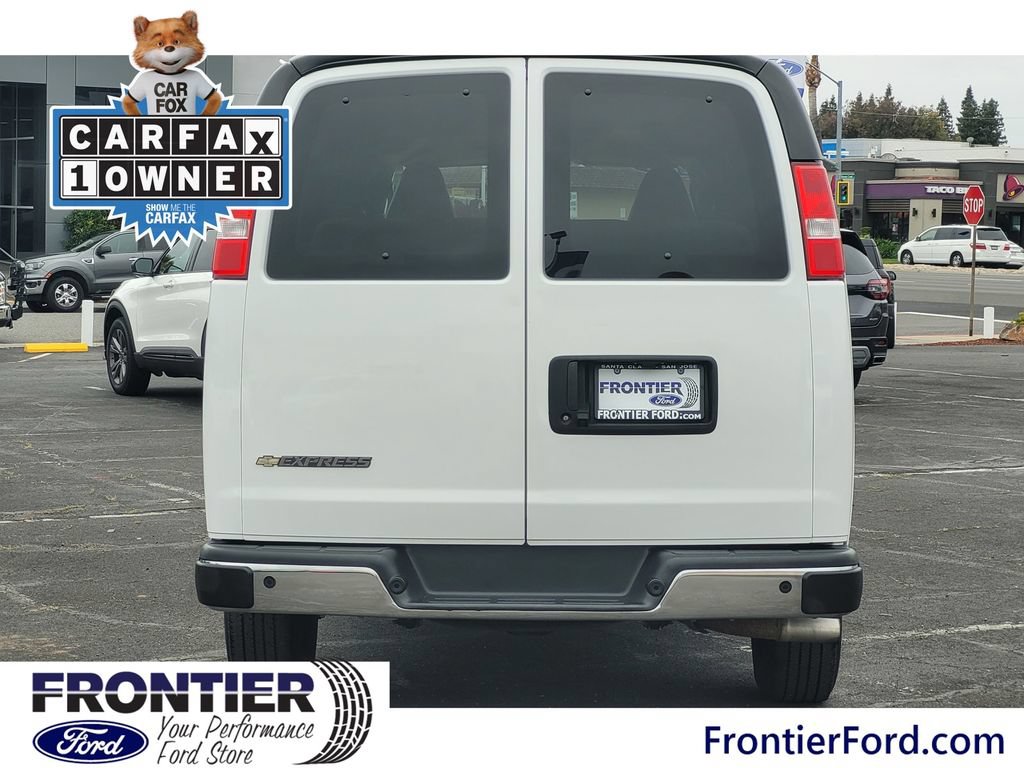 Used 2024 Chevrolet Express 3500 LT w/ LT Preferred Equipment Group RWD image 5