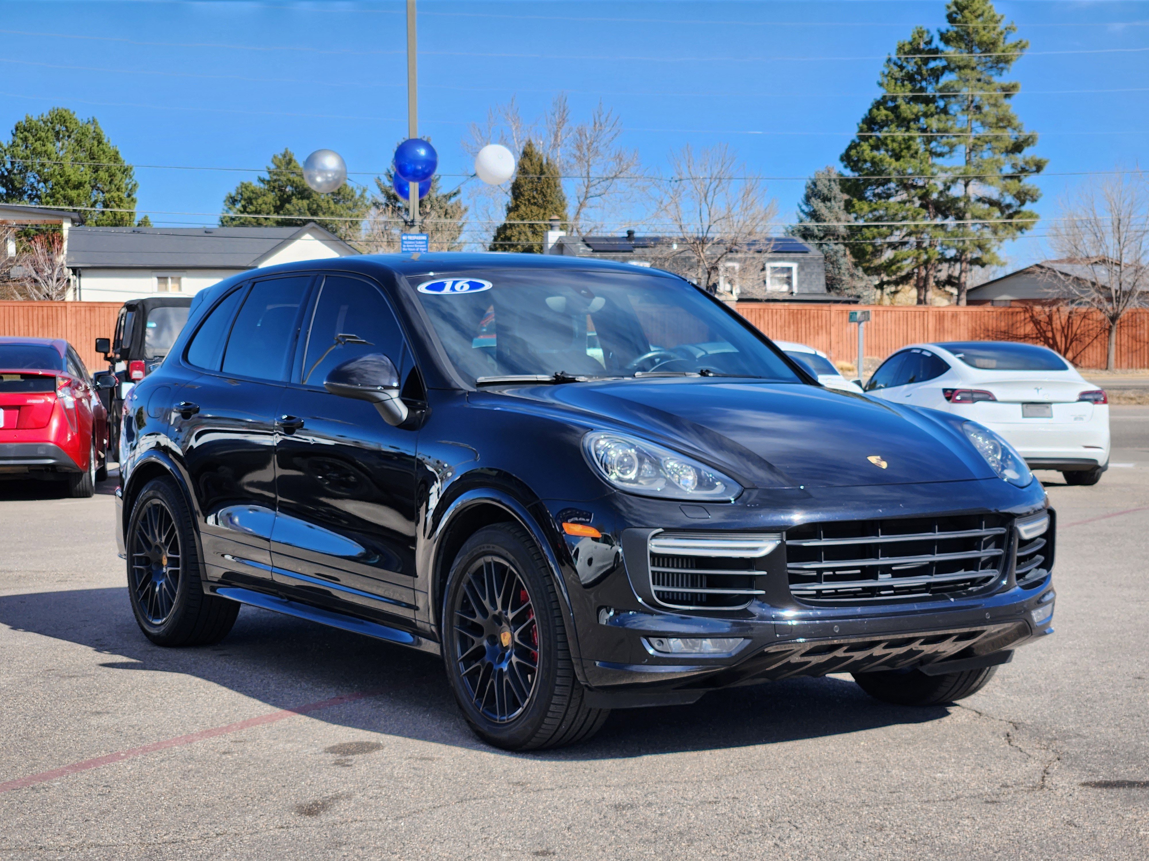 Used 2016 Porsche Cayenne GTS image 3