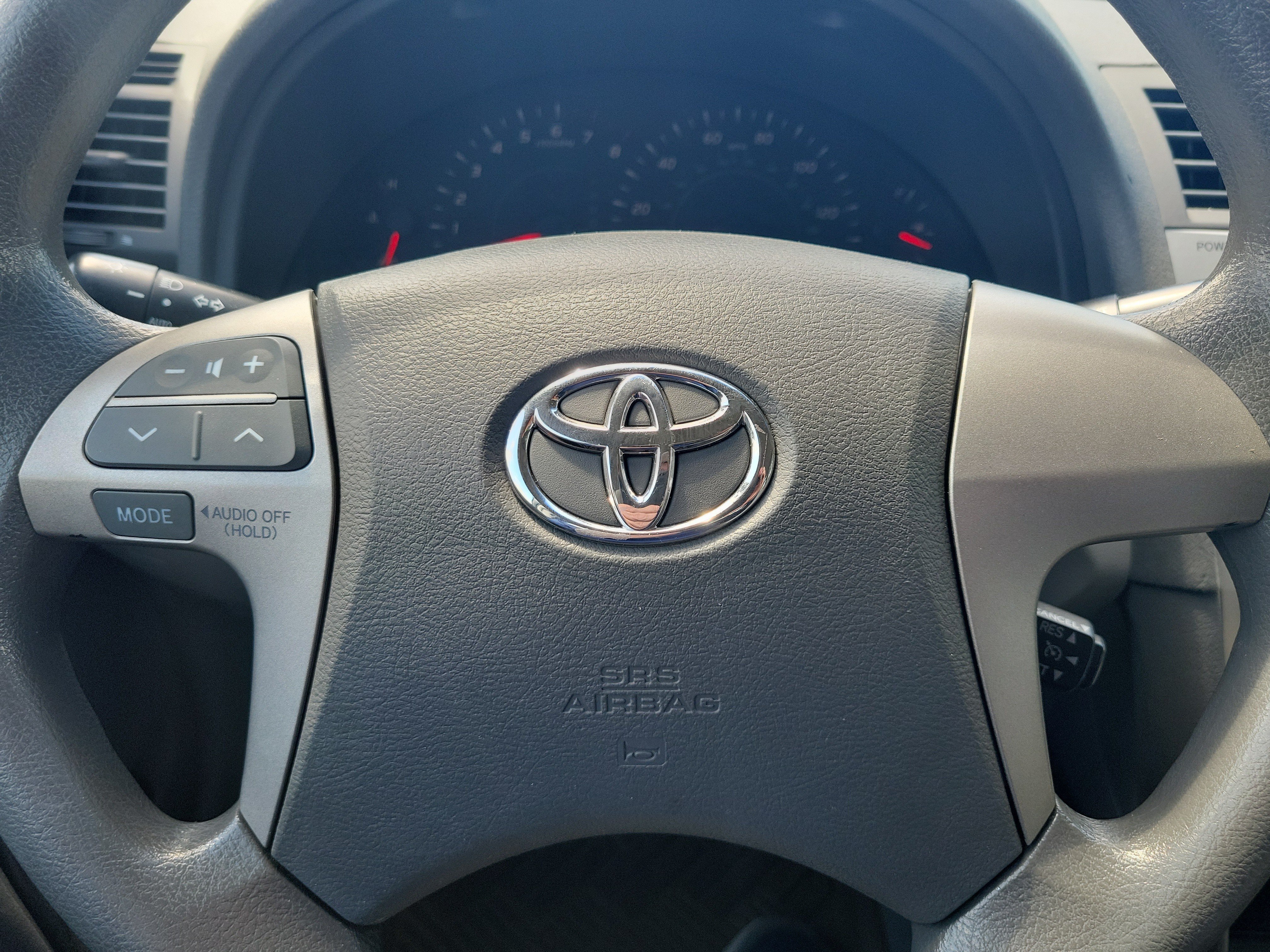 Used 2008 Toyota Camry LE FWD image 25