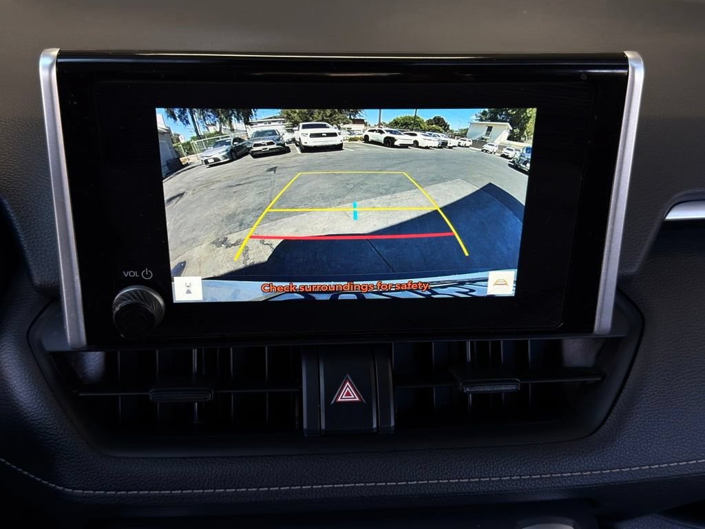Used 2025 Toyota RAV4 LE FWD image 16