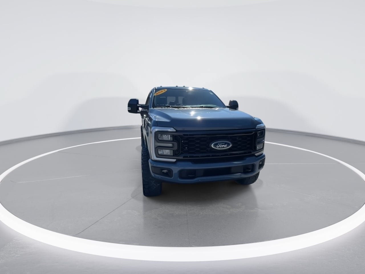 Used 2023 Ford F250 Lariat w/ Lariat Ultimate Package AWD/4WD image 3