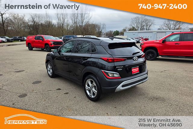 Used 2023 Hyundai Kona SEL w/ Cargo Package AWD/4WD image 5