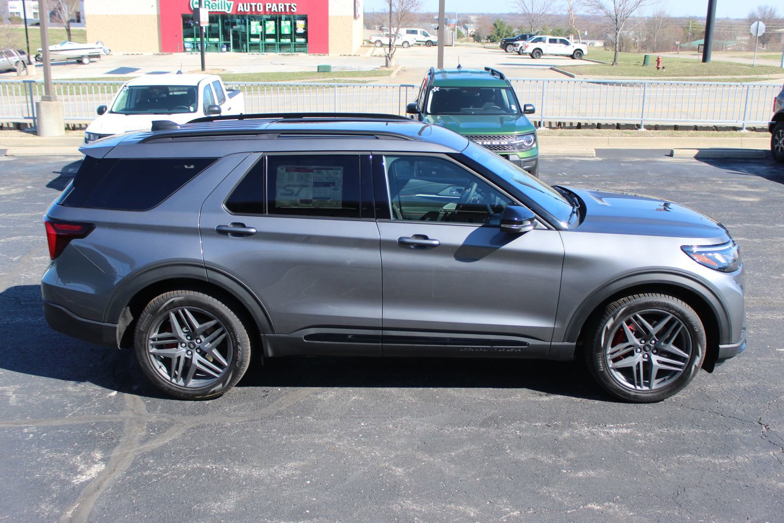 New 2026 Ford Explorer ST w/ Sun And Sound Package image 8