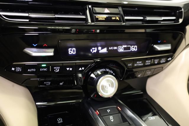 Used 2025 Acura MDX SH-AWD w/ Technology Package image 23