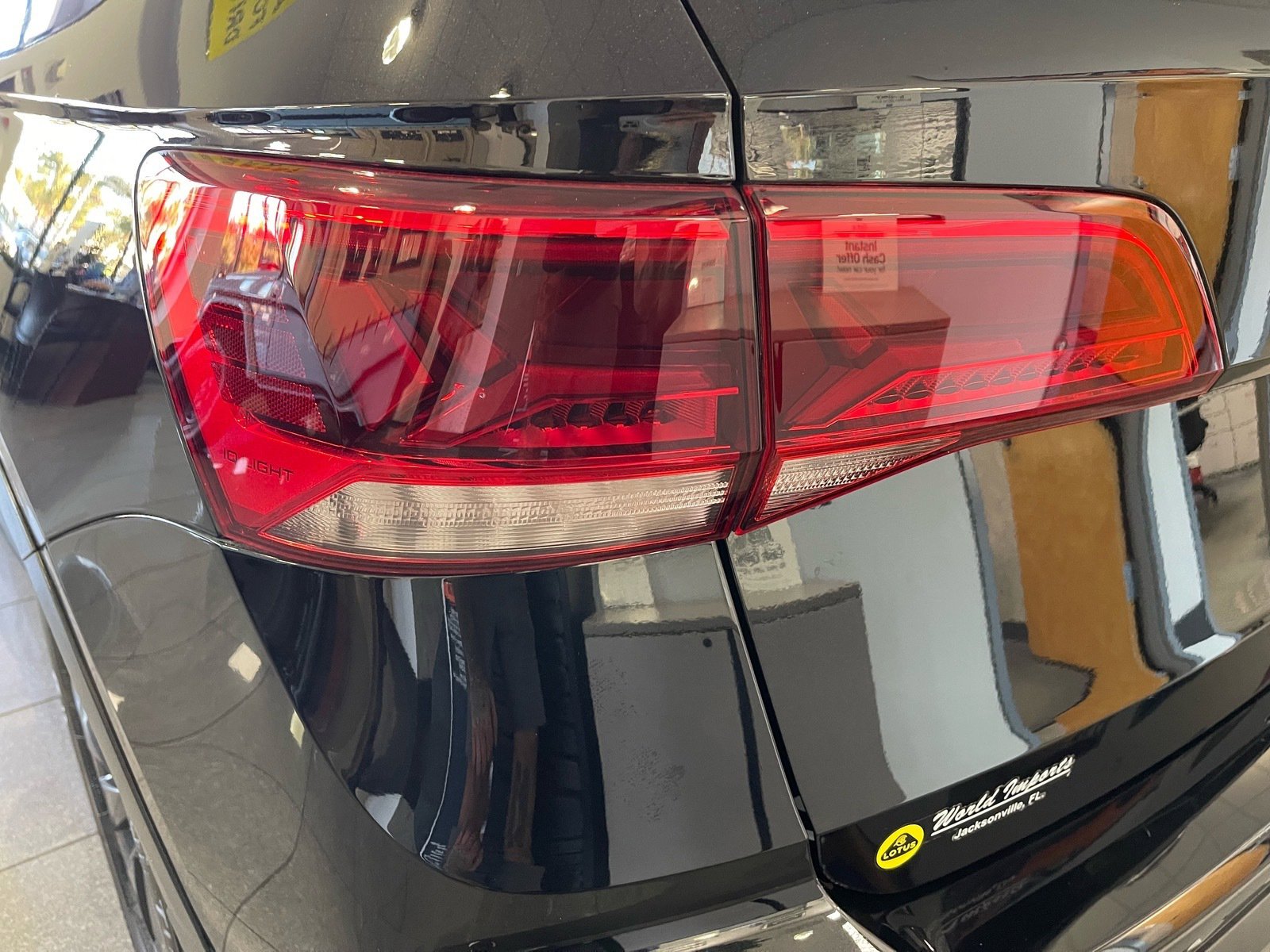 Used 2022 Volkswagen Taos S image 18