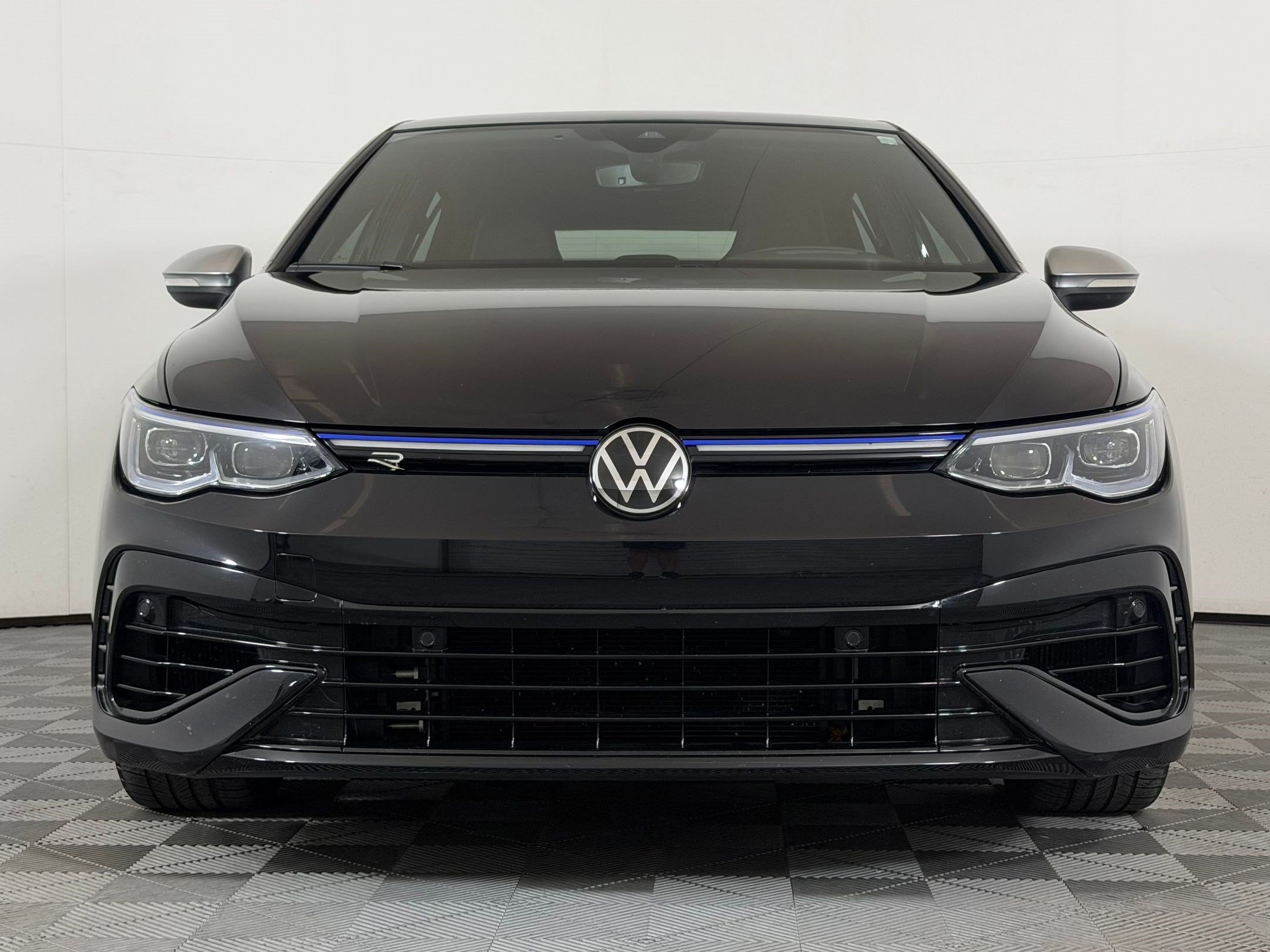 Used 2023 Volkswagen Golf R AWD/4WD image 5