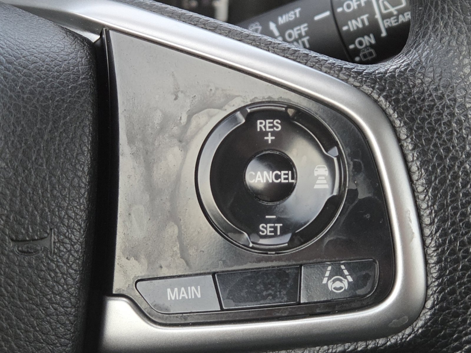 Used 2020 Honda CR-V LX image 9