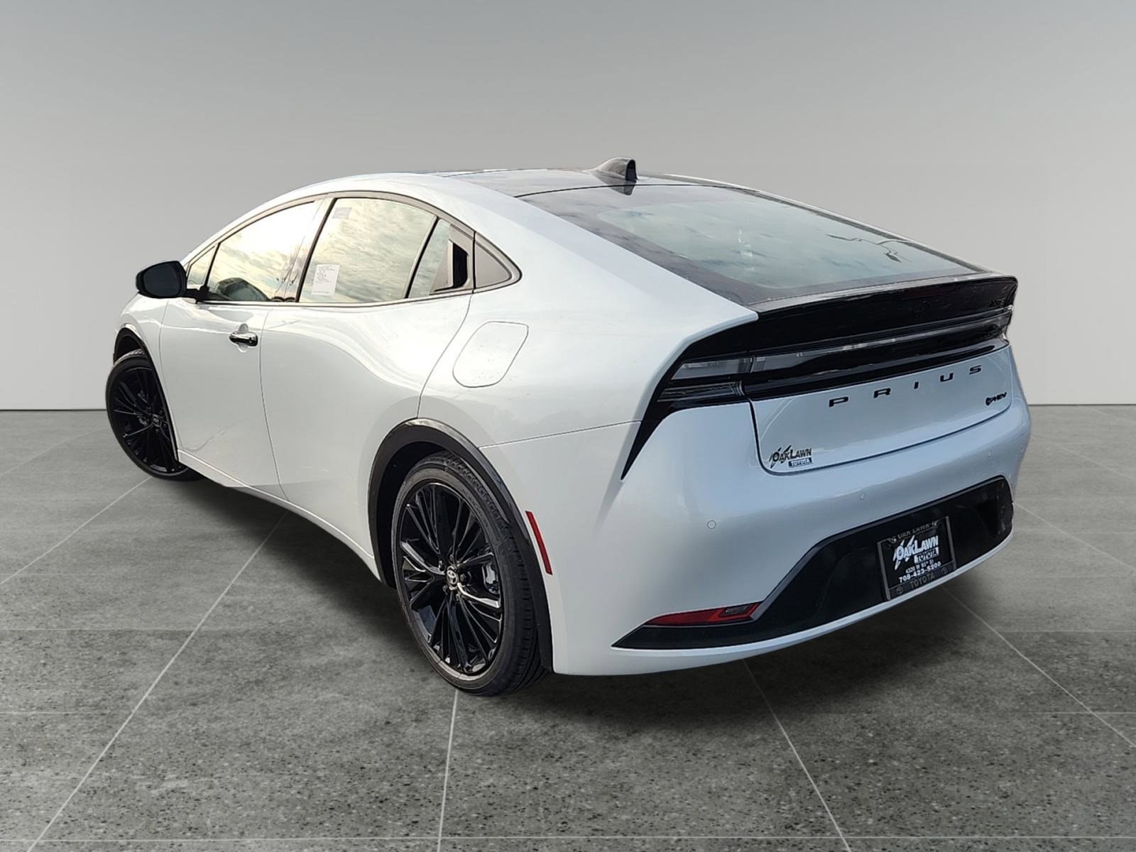 New 2026 Toyota Prius Plug-In Hybrid image 5