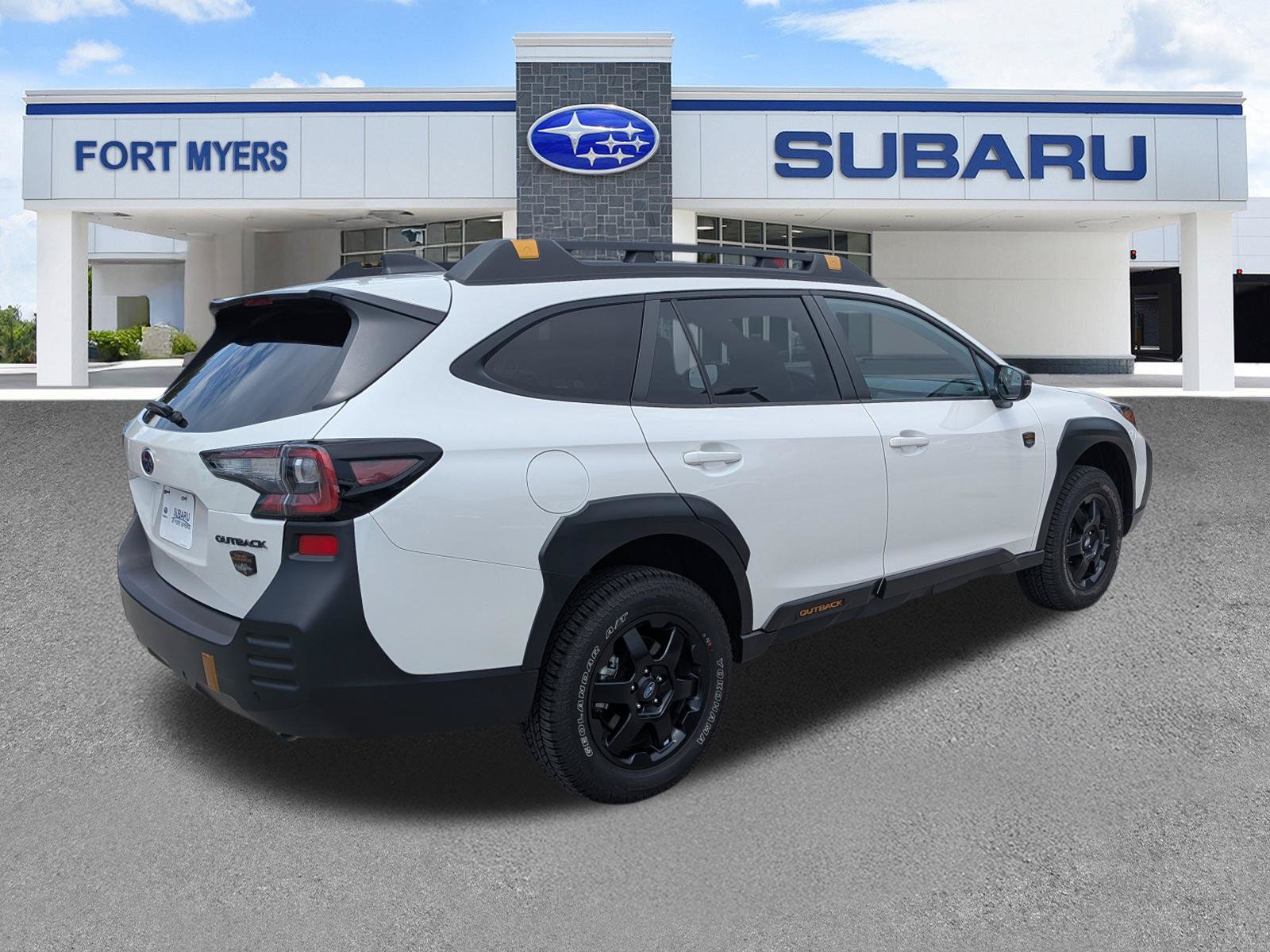 Used 2025 Subaru Outback Wilderness AWD/4WD image 4