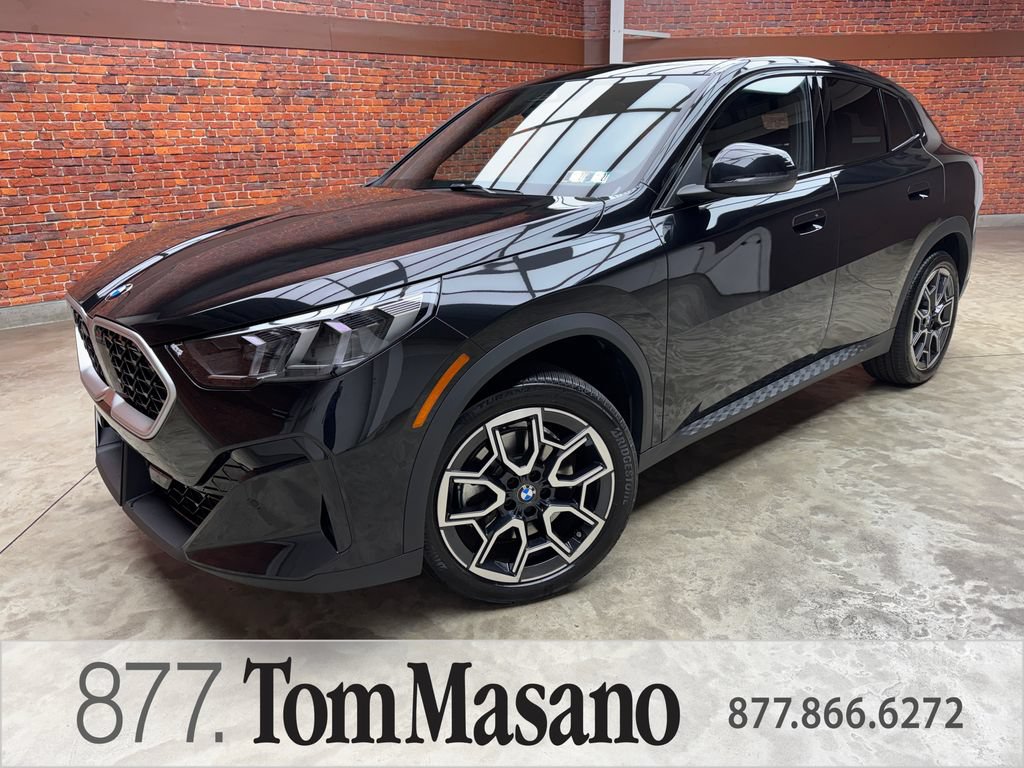 Used 2026 BMW X2 xDrive28i AWD/4WD image 1