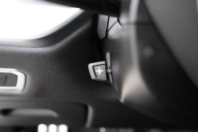 Used 2026 BMW X7 M60i image 23