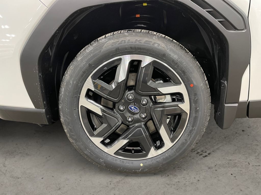 New 2025 Subaru Forester Limited image 17