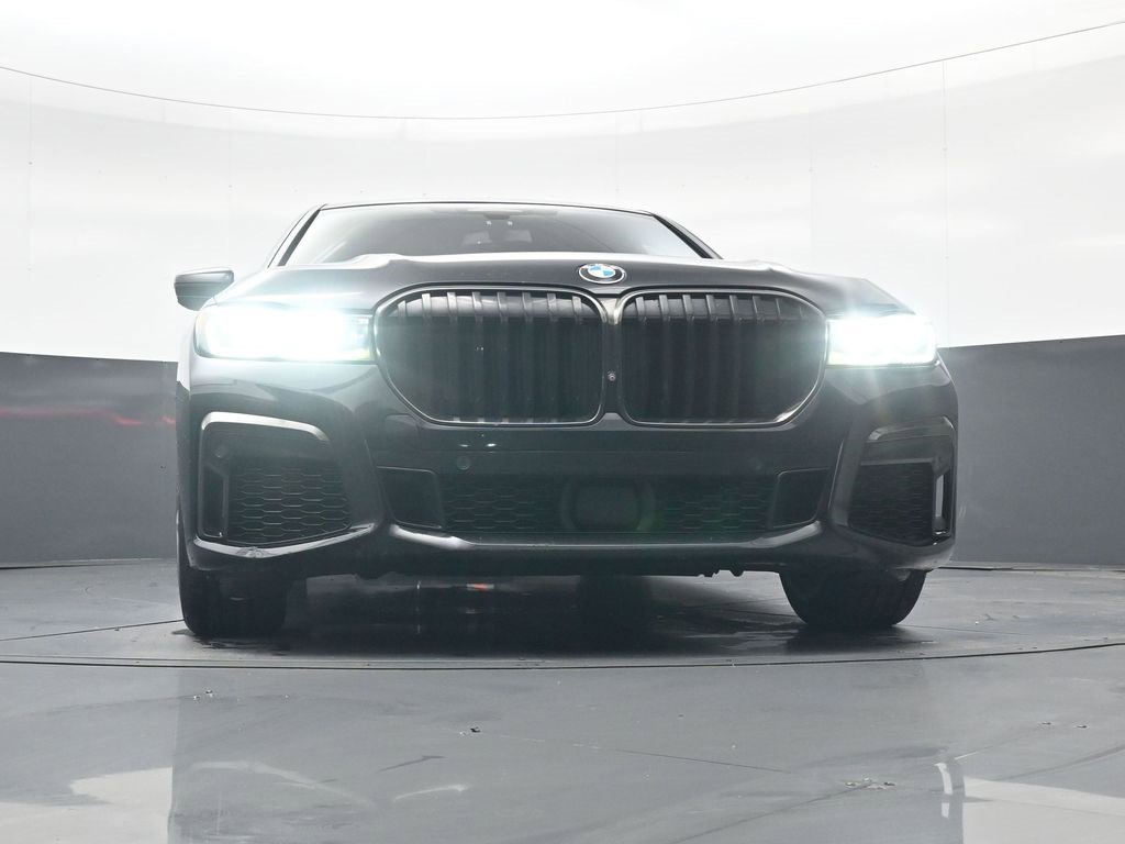 Used 2020 BMW 750i xDrive 750i xDrive w/ Autobahn Package image 19