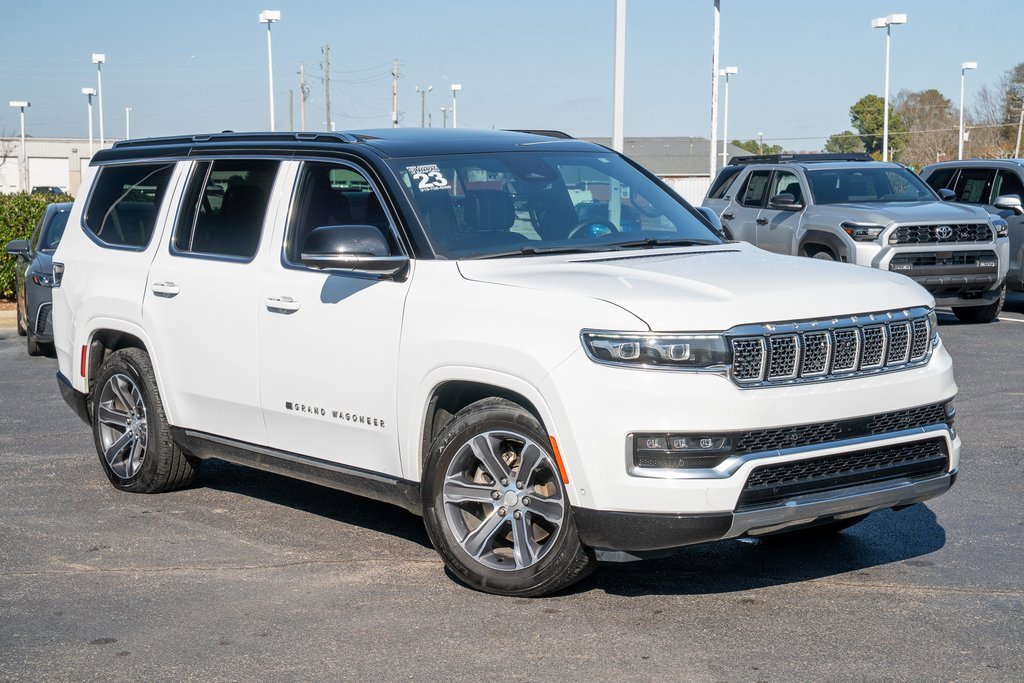 Used 2023 Jeep Grand Wagoneer 4WD image 1