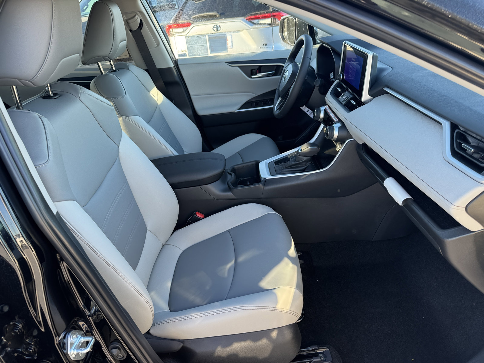 New 2025 Toyota RAV4 XLE Premium image 8