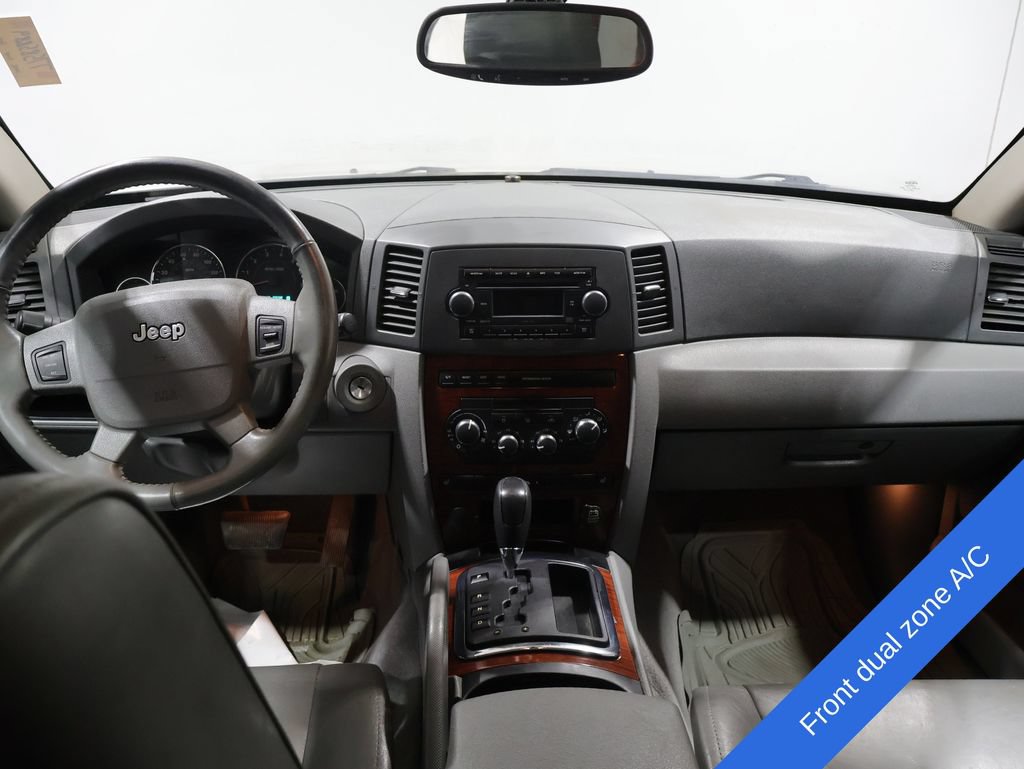 Used 2005 Jeep Grand Cherokee Limited RWD image 3