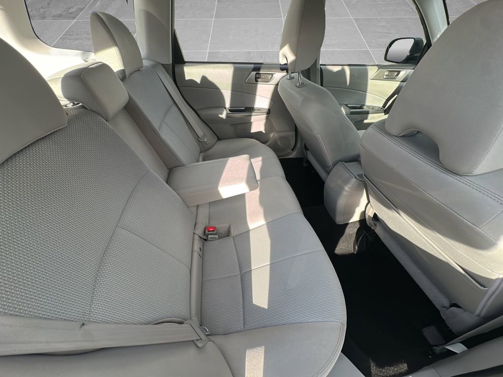 Used 2012 Subaru Forester 2.5X image 22