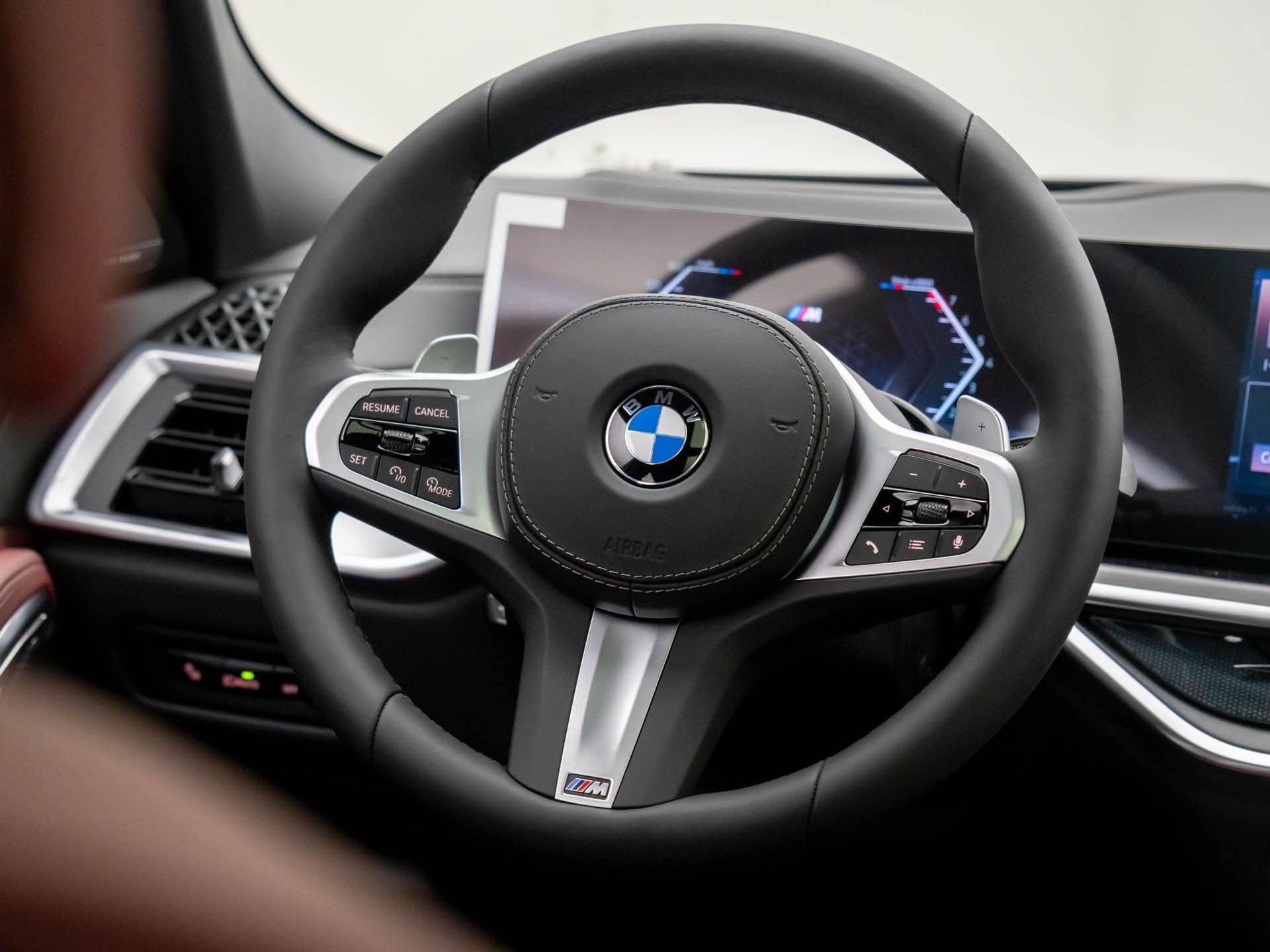 New 2026 BMW X6 xDrive40i w/ Executive Package AWD/4WD image 11