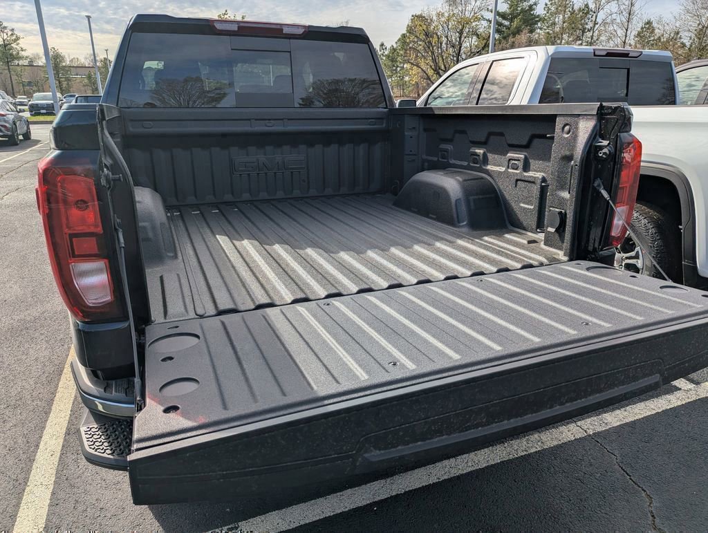 New 2026 GMC Sierra 1500 SLE w/ X31 Off-Road Package AWD/4WD image 7