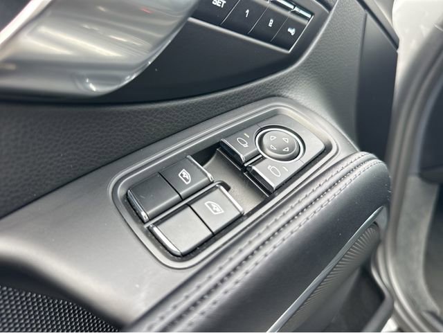 Used 2017 Porsche 911 Carrera S image 34