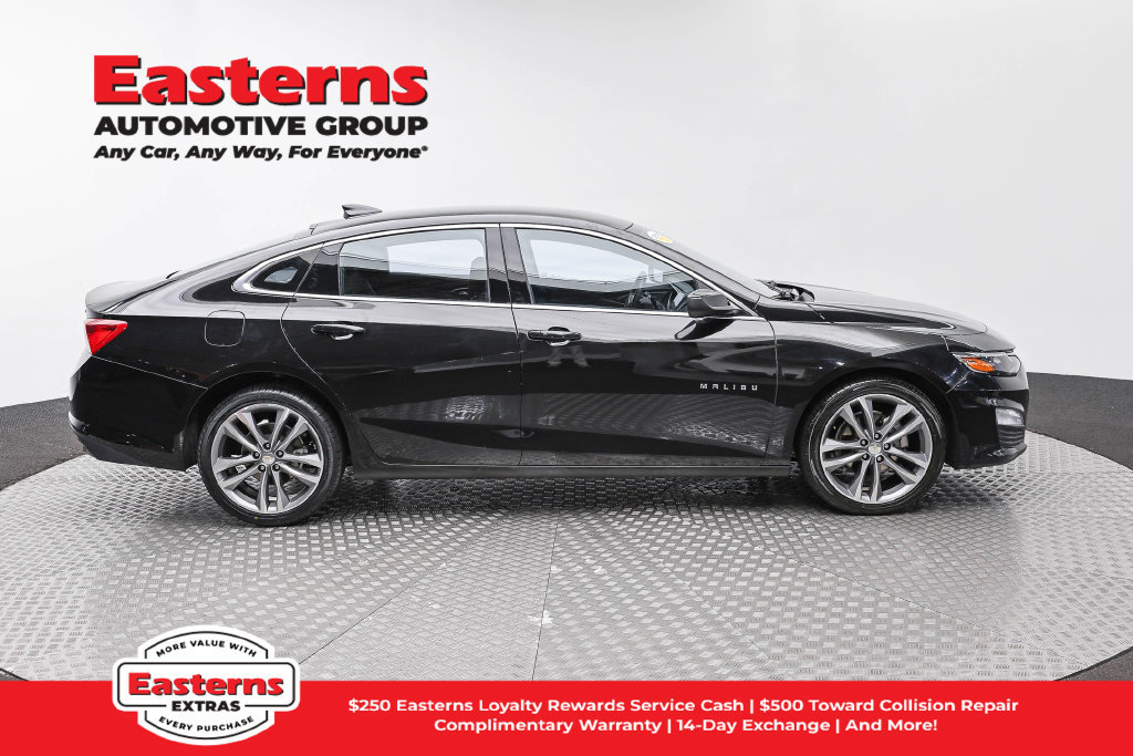 Used 2025 Chevrolet Malibu LT FWD image 5