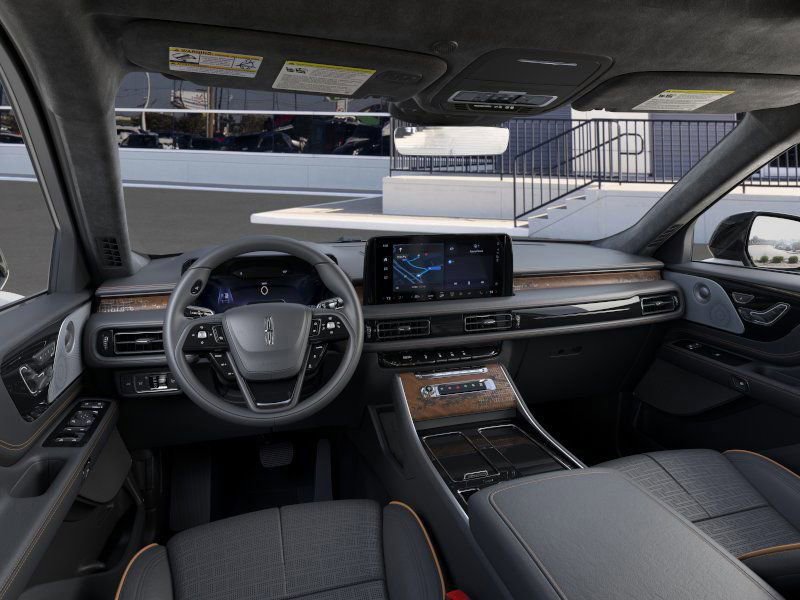 New 2026 Lincoln Aviator Black Label image 9