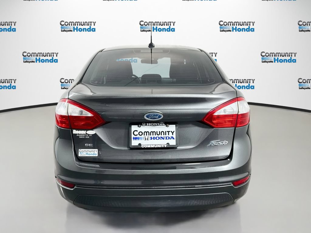 Used 2018 Ford Fiesta SE w/ Cold Weather Package FWD image 6