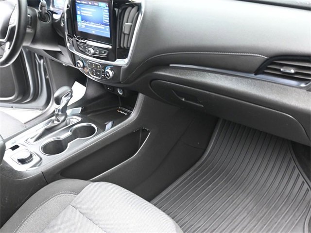 Used 2023 Chevrolet Traverse LT image 29