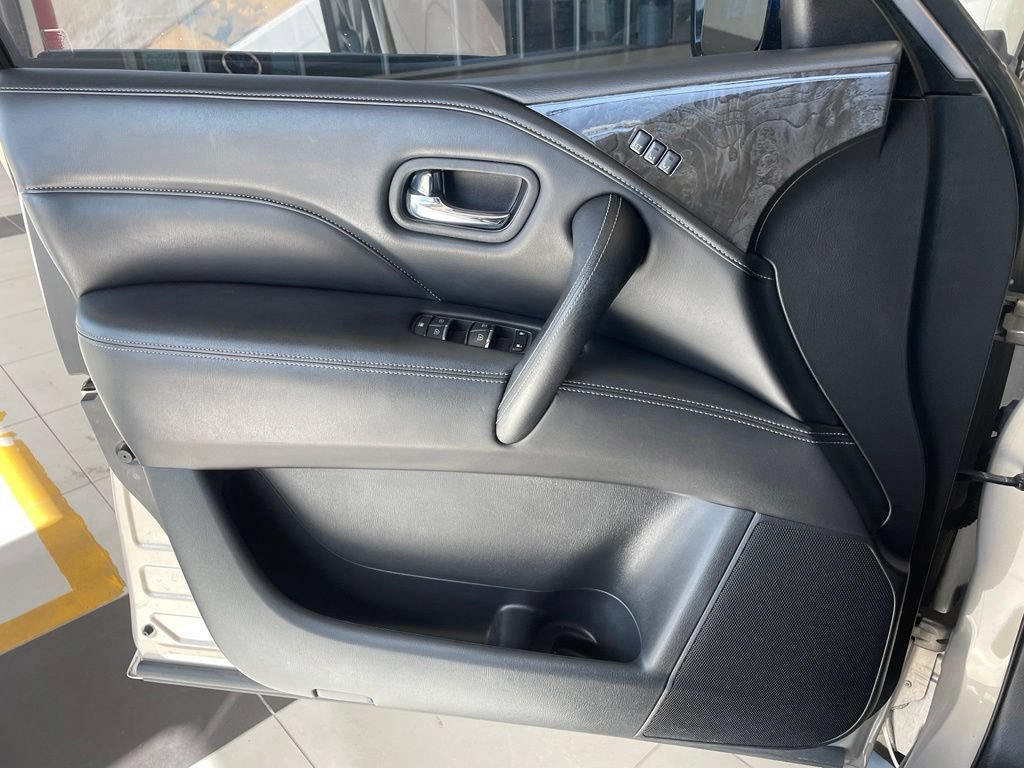 Used 2022 INFINITI QX80 Luxe RWD image 10