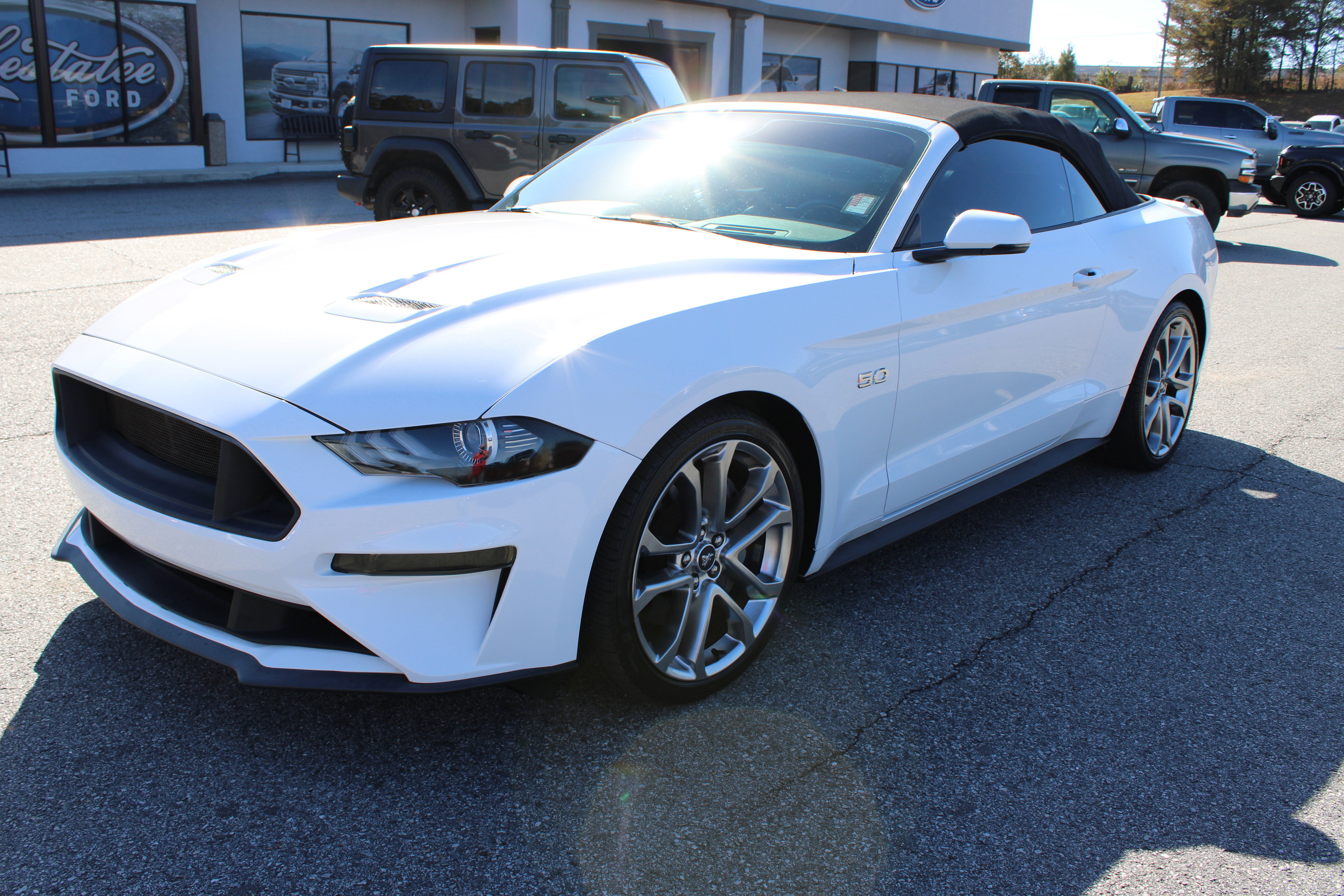 Used 2019 Ford Mustang GT Premium w/ Equipment Group 401A video 2