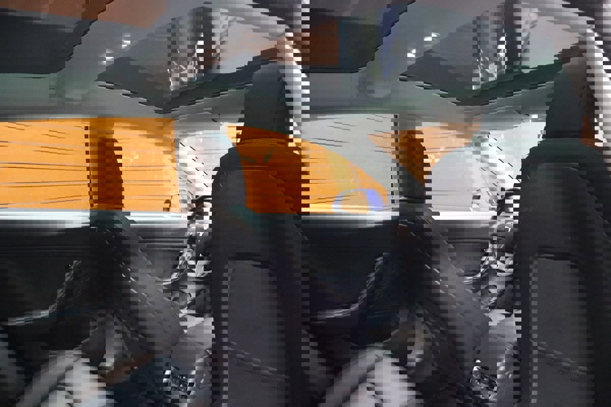 Used 2020 Tesla Model 3 Long Range image 64