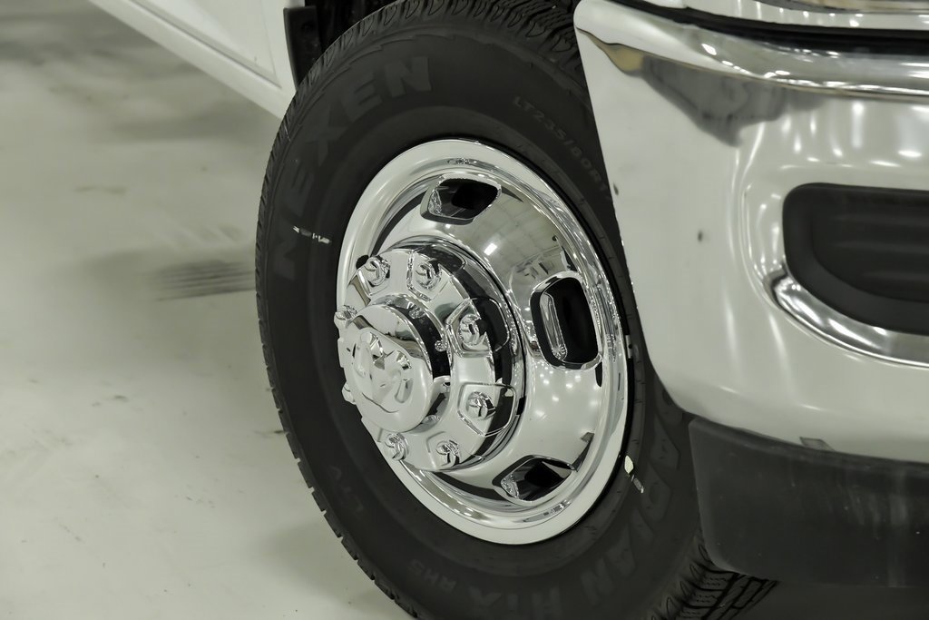 Used 2023 RAM 3500 Tradesman image 4