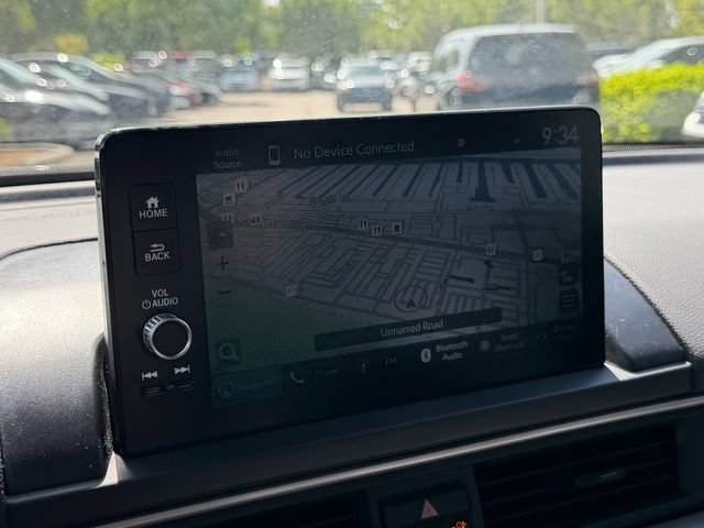 Used 2024 Honda Pilot Touring image 23