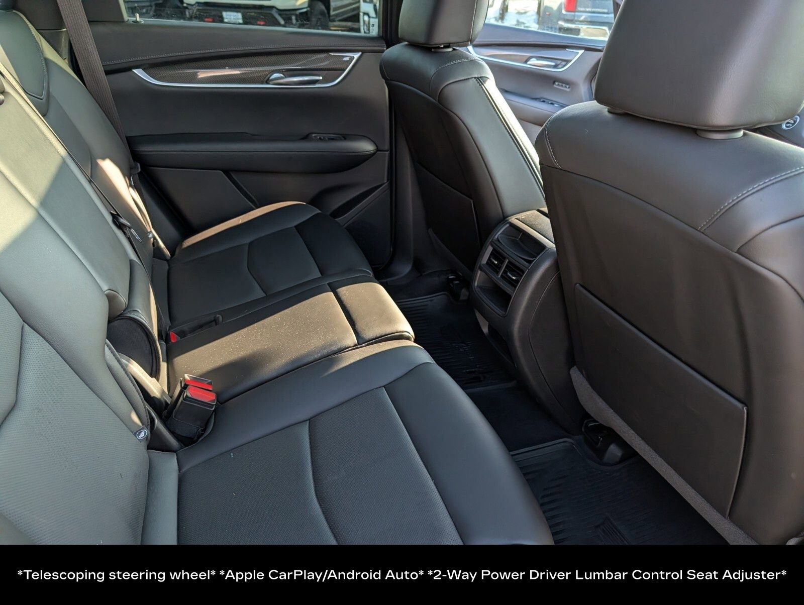 Certified 2022 Cadillac XT5 Sportv image 28