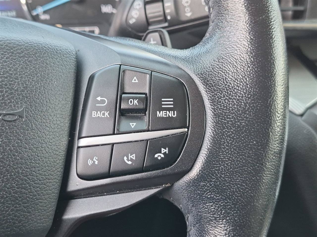 Used 2020 Ford Explorer XLT w/ Equipment Group 202A AWD/4WD image 19