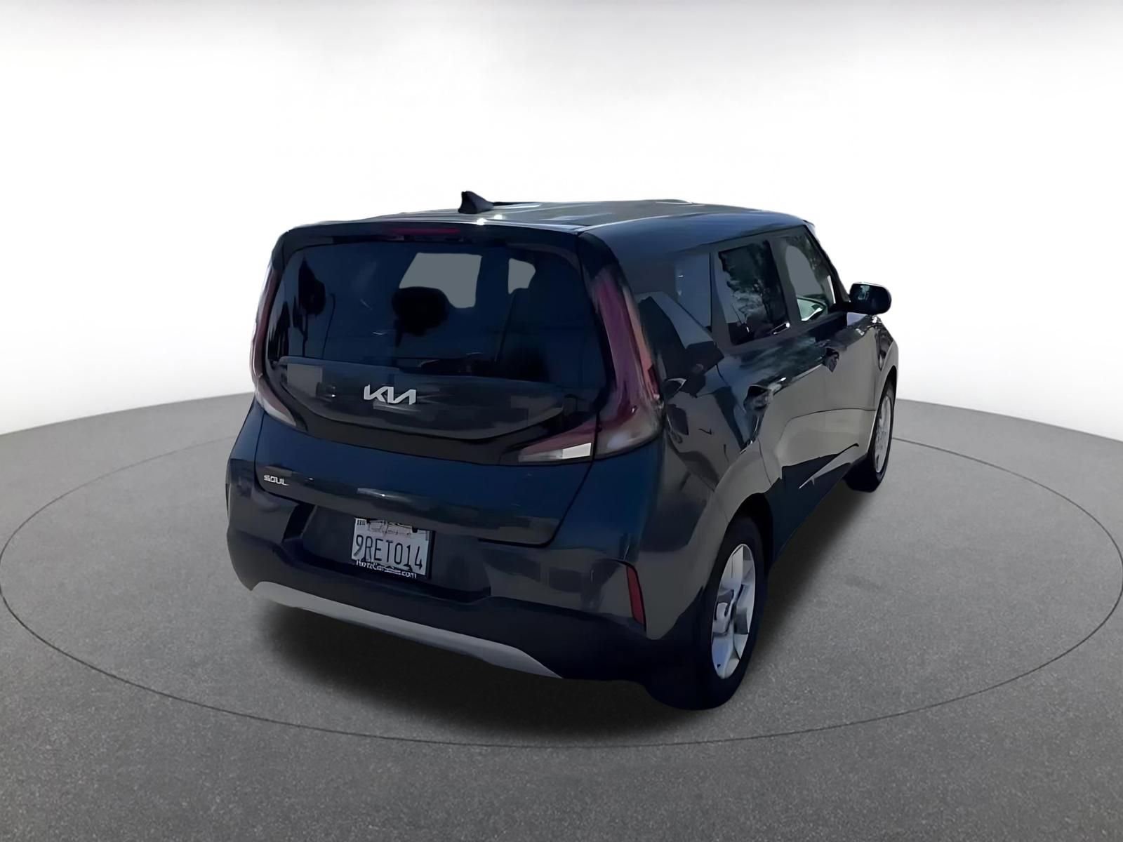 Used 2025 Kia Soul LX w/ LX Technology Package image 14