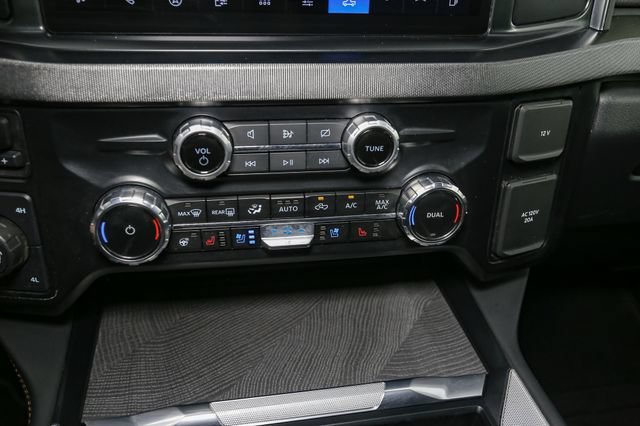 Used 2023 Ford F350 Platinum w/ Tremor Off-Road Package AWD/4WD image 27