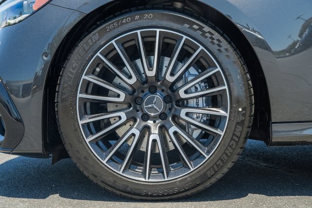 New 2026 Mercedes-Benz E 53 AMG e 4MATIC Sedan image 21
