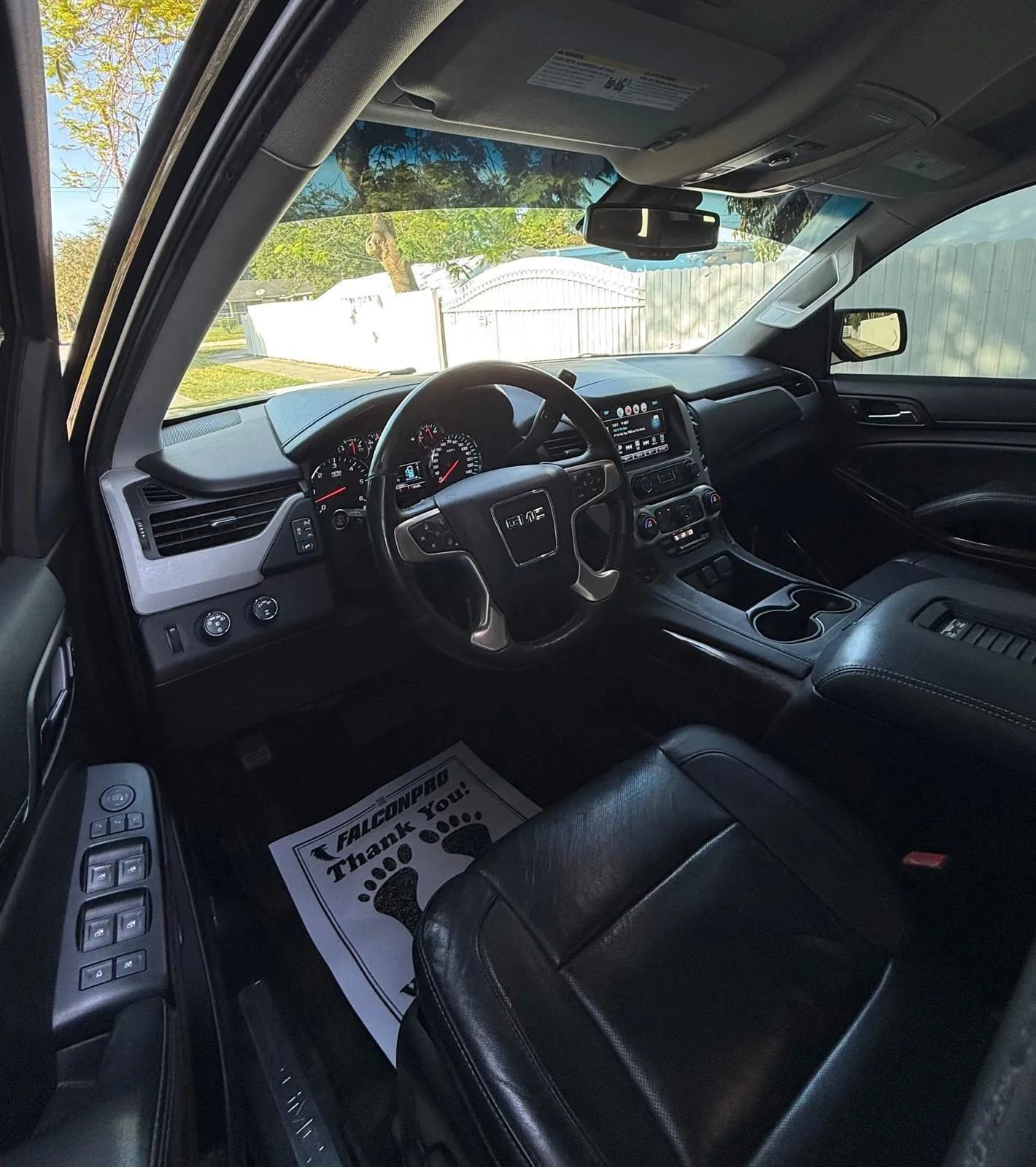 Used 2017 GMC Yukon XL SLT AWD/4WD image 13