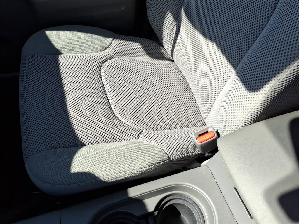 Used 2020 Nissan Frontier SV w/ Midnight Edition Floor Mats image 35