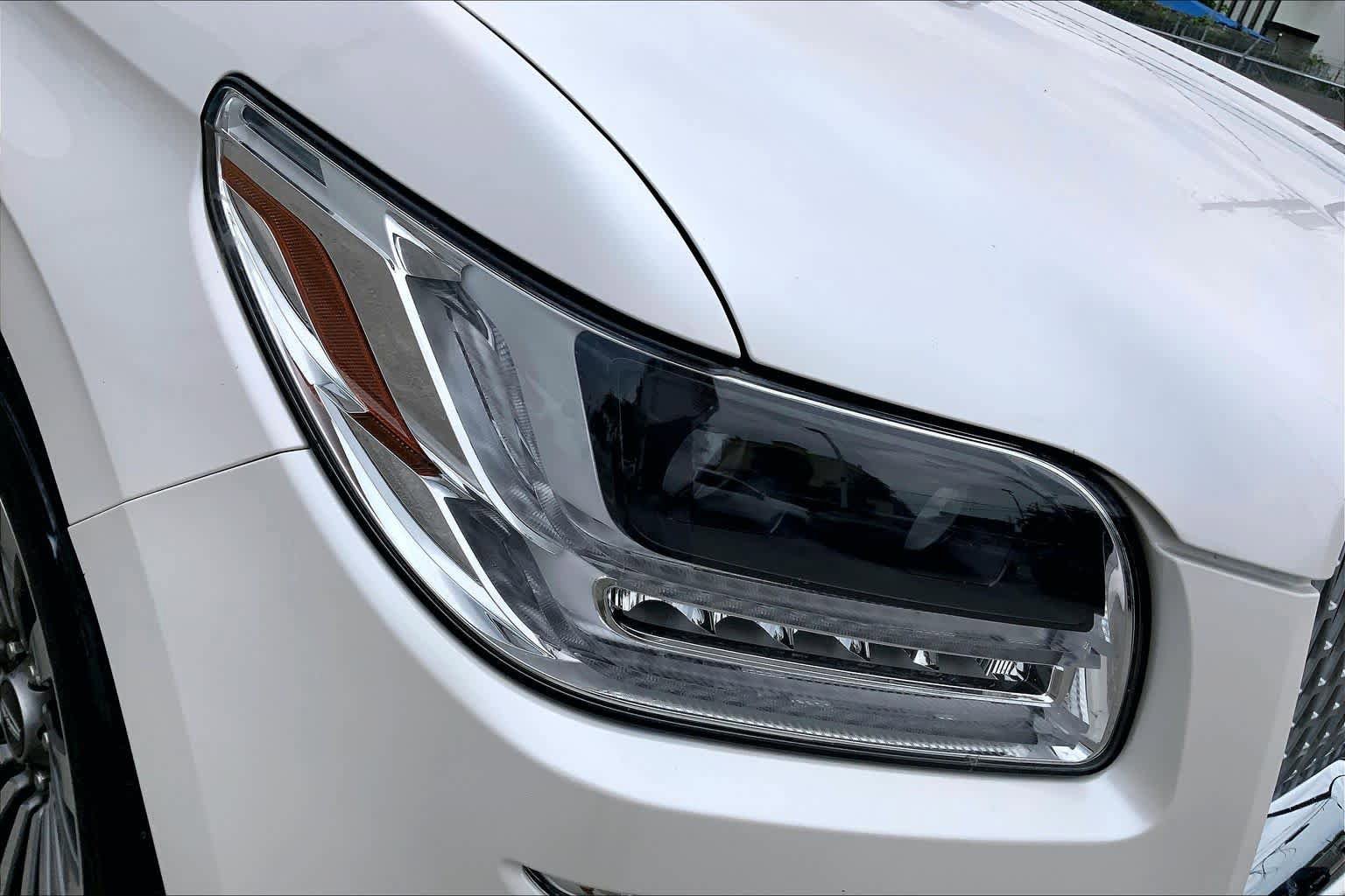 Used 2019 Lincoln Navigator Reserve AWD/4WD image 28